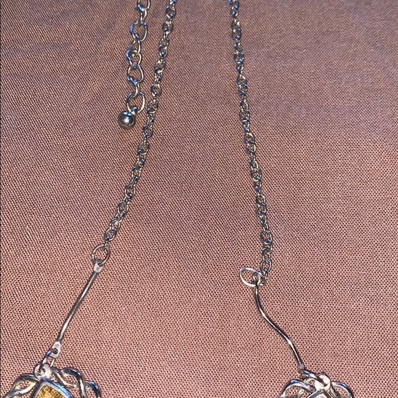 Necklace - Picture 6 of 7